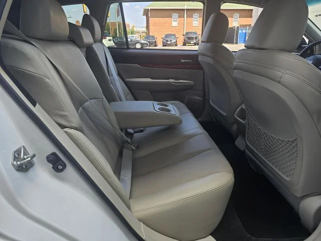 Used 2012 Satin White Pearl Subaru 3.6R image 11