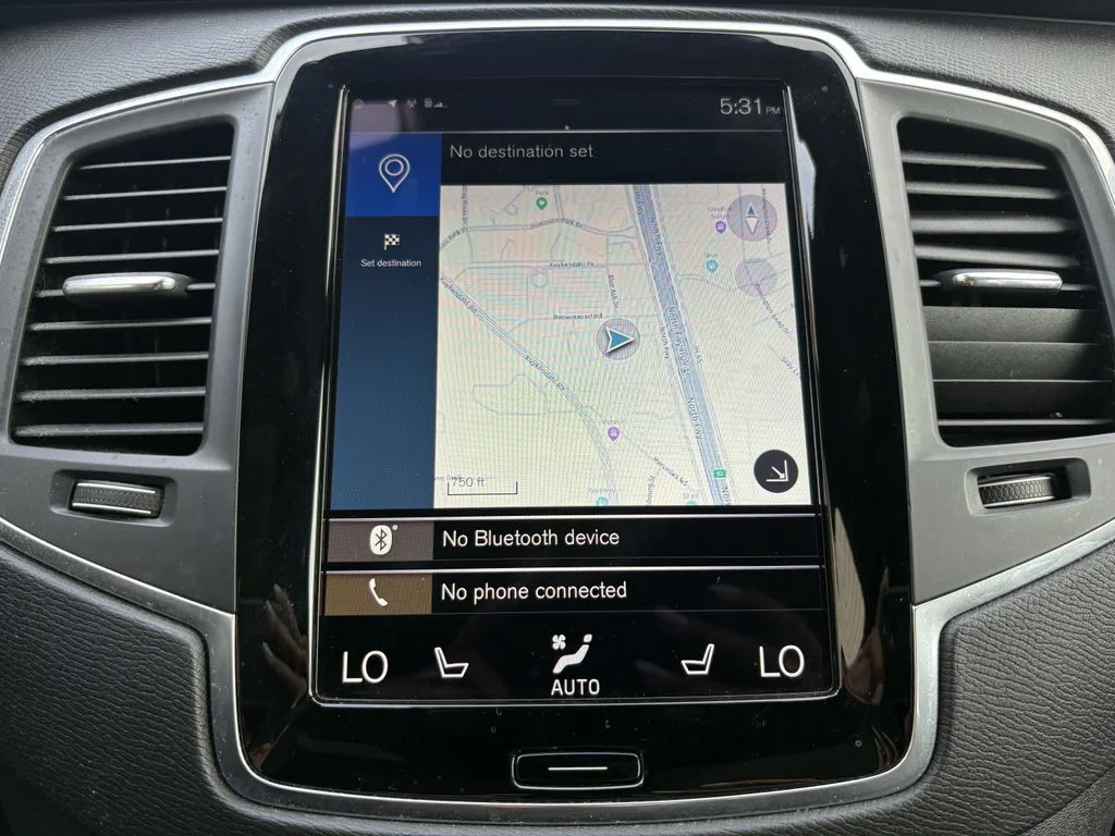 Used 2020 Crystal White Volvo T5 Momentum image 19