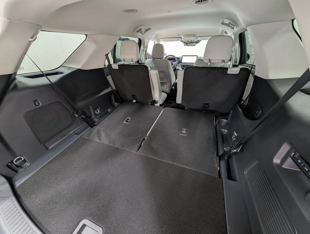 New 2026 Carbonized Gray Metallic Ford Platinum™ image 22