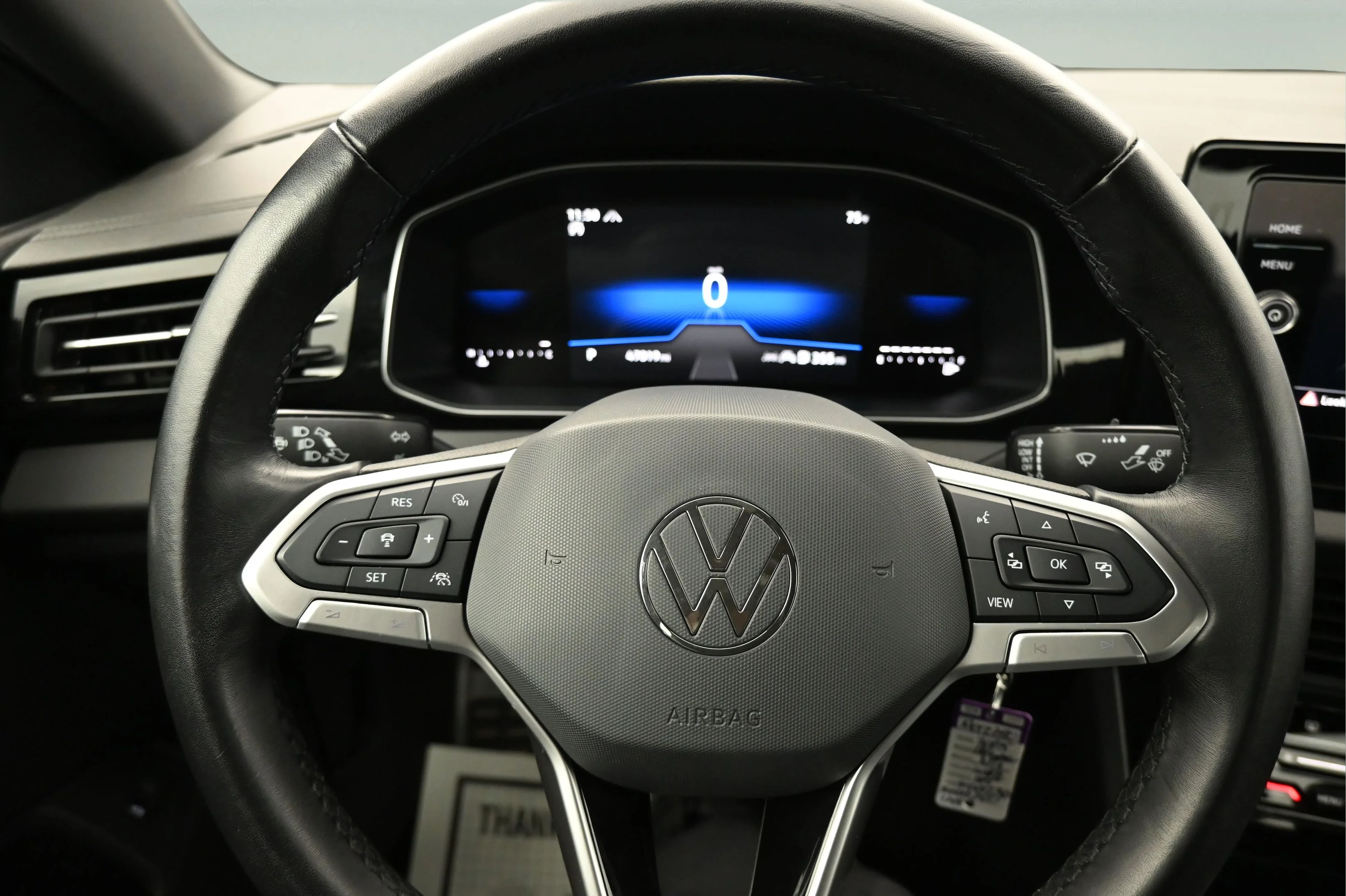 Used 2025 White Volkswagen Sport image 17