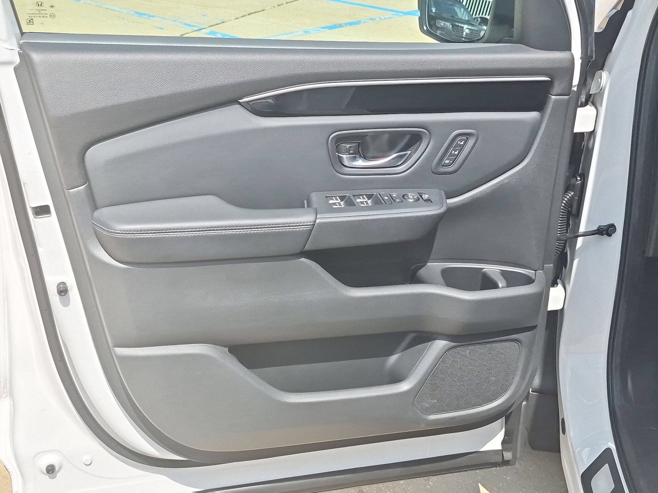 2024 Honda Pilot EX-L - Photo 12
