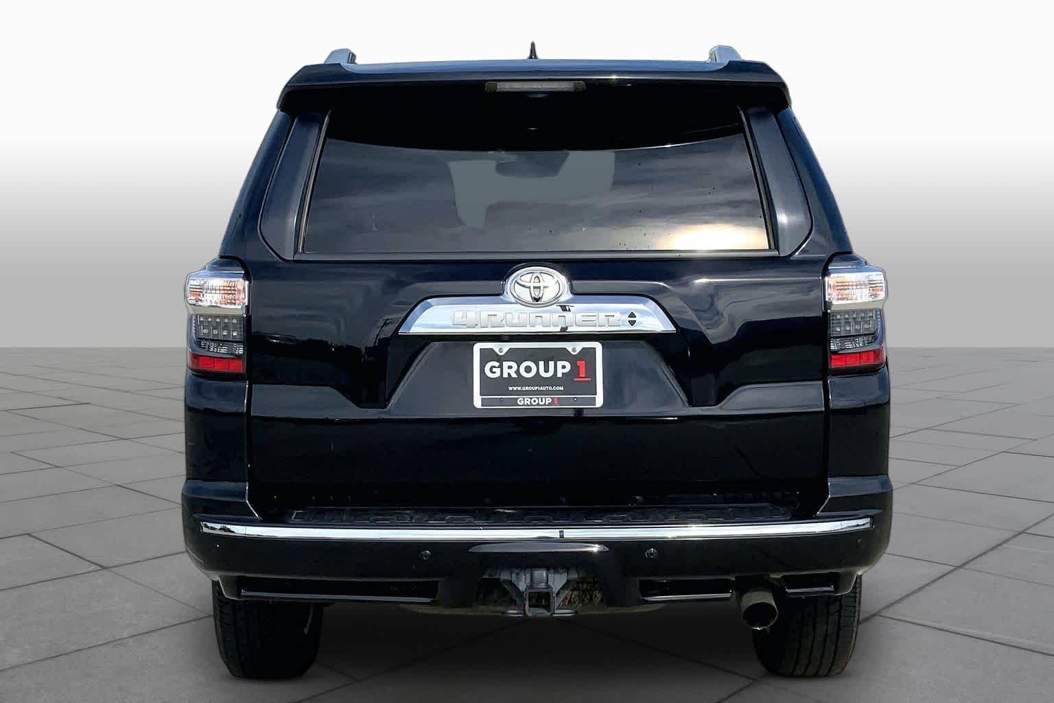 Used 2019 Midnight Black Metallic Toyota Limited image 5