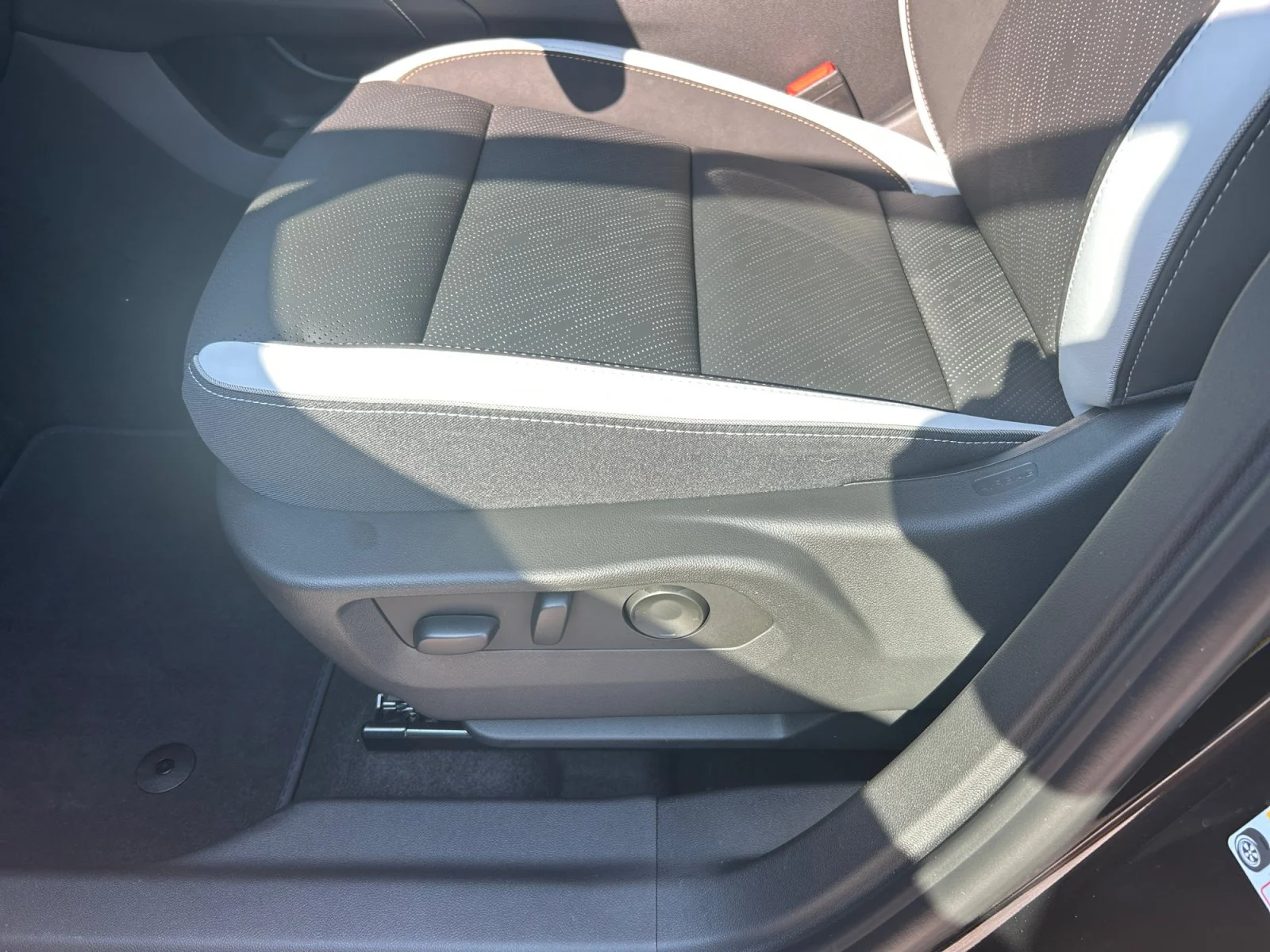New 2026 Ebony Twilight Metallic Buick Sport Touring AWD image 15