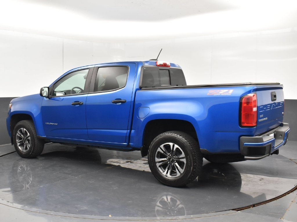 Used 2021 Blue Chevrolet Z71 image 17