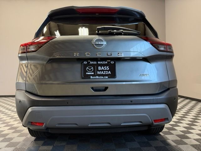 Used 2023 Gun Metallic Nissan S image 10