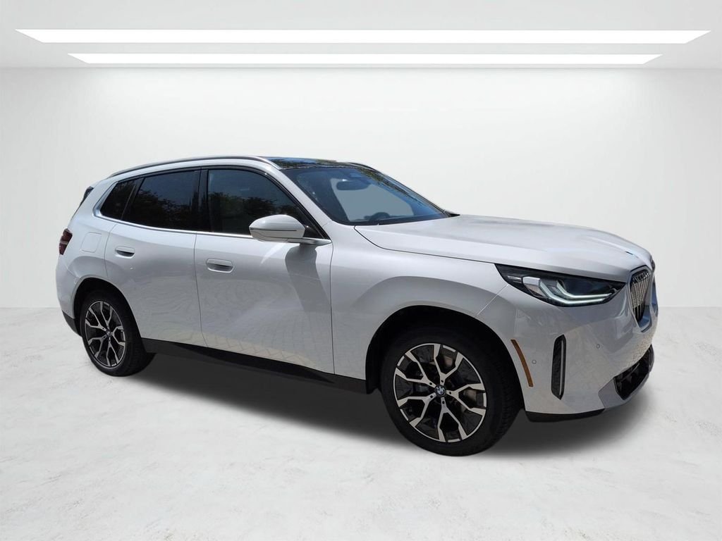New 2026 Alpine White BMW 30 xDrive image 2