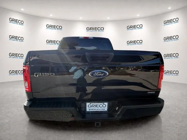 Used 2016 Shadow Black Ford XLT image 17