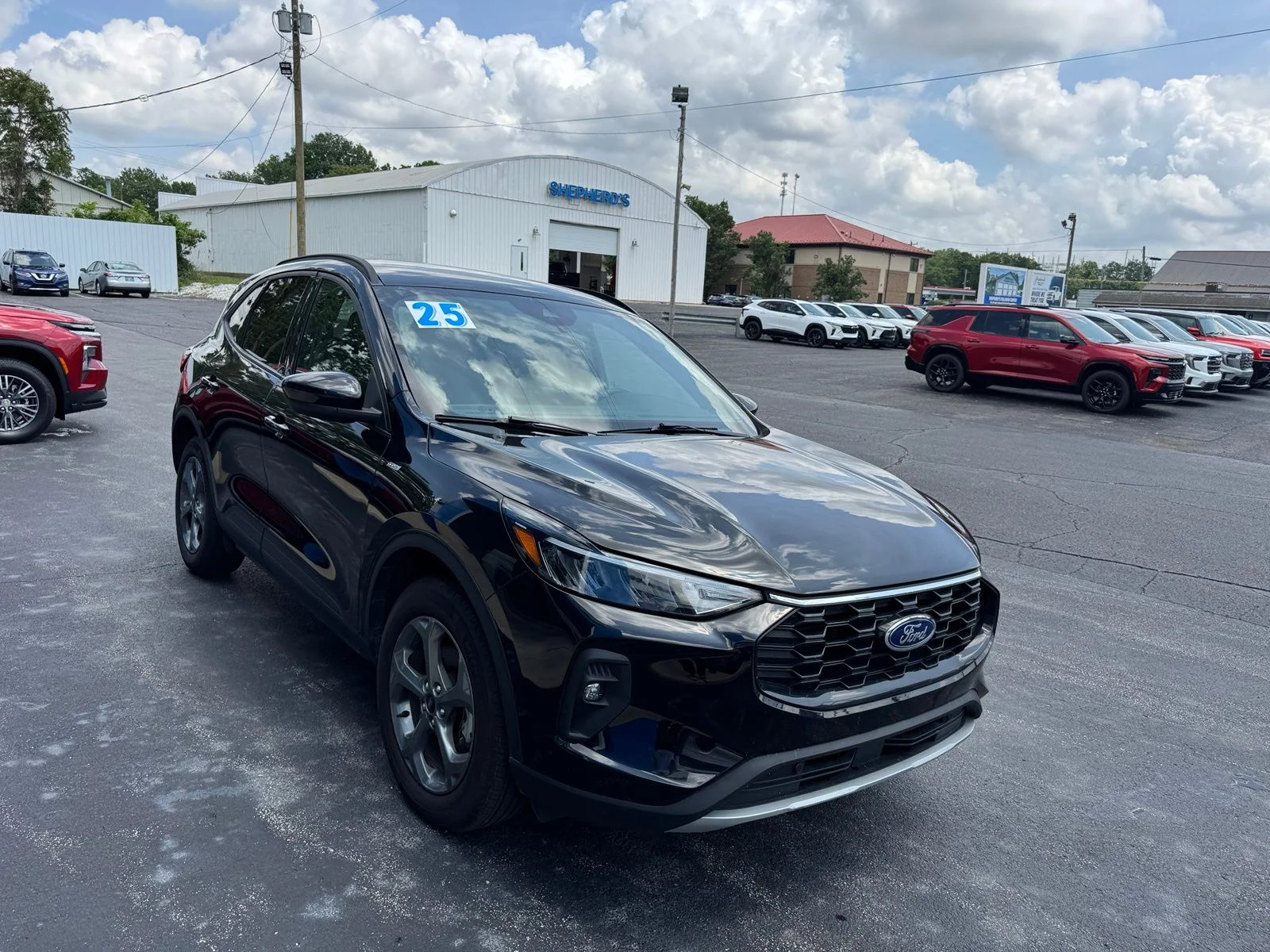 2025 Ford Escape ST-Line Select - Photo 6