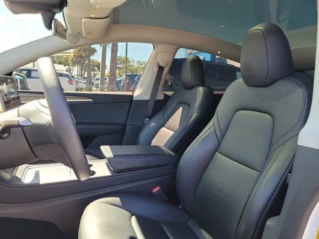 2023 Tesla Model Y Long Range - Photo 27