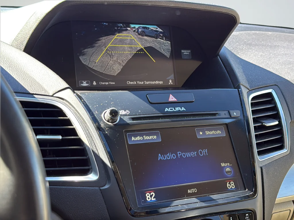 Used 2017  Acura Technology Package image 15