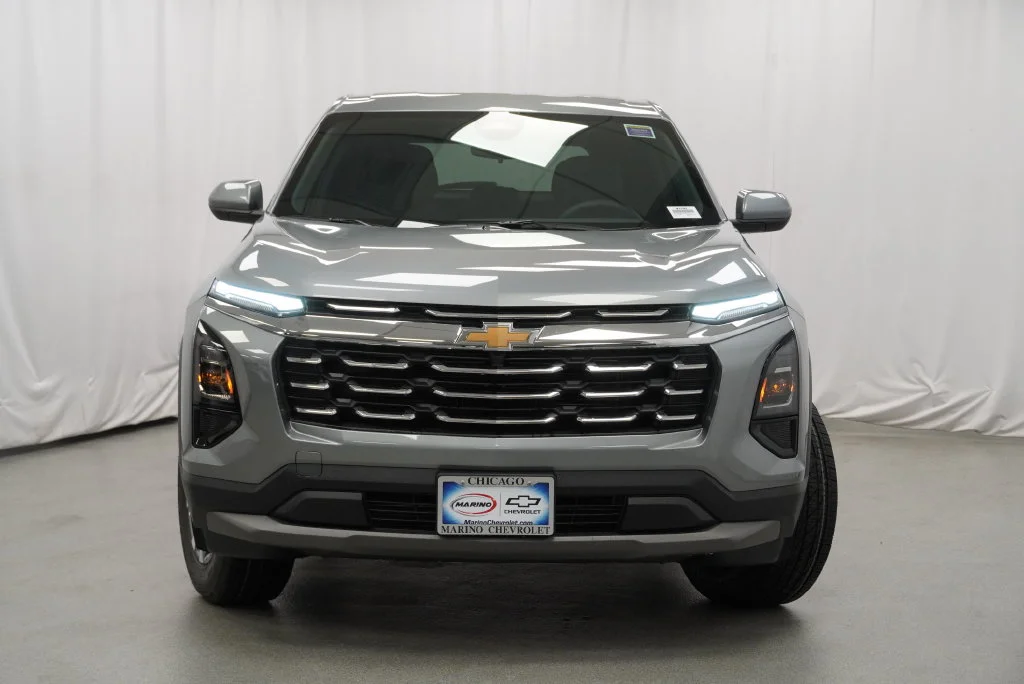 New 2027 Sterling Gray Metallic Chevrolet LT image 33