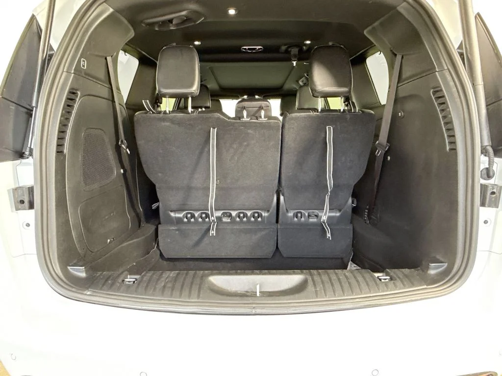 Used 2024 White Chrysler Touring L image 26