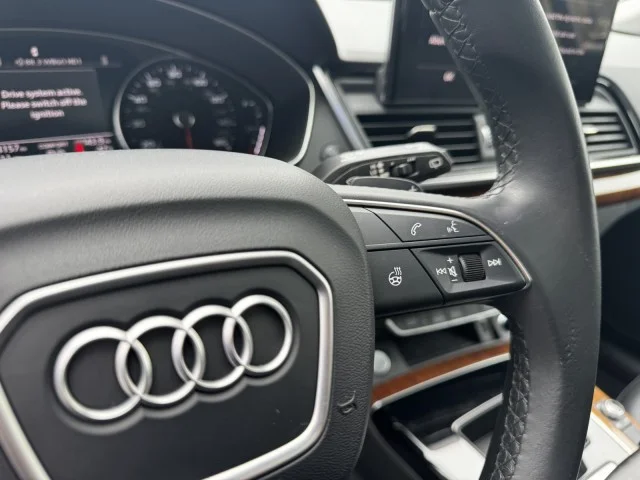 Used 2023 Mythos Black Metallic Audi S line Premium image 22