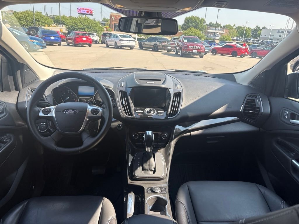 Used 2016 Magnetic Ford Titanium image 33