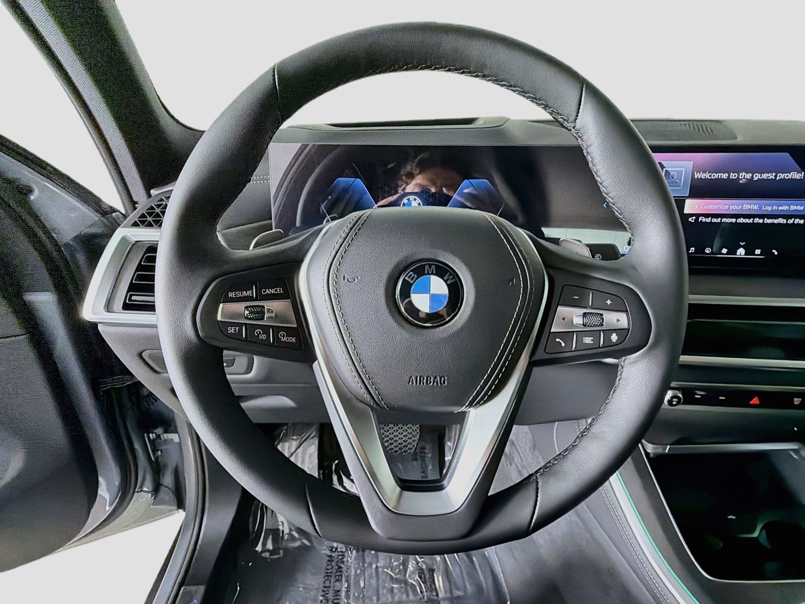 New 2026 Skyscraper Grey Metallic BMW xDrive40i image 11