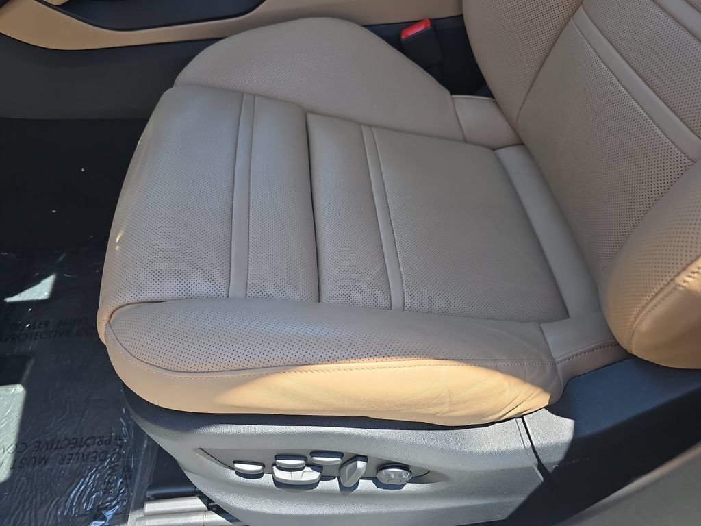 Certified Used 2024 White Porsche  image 32