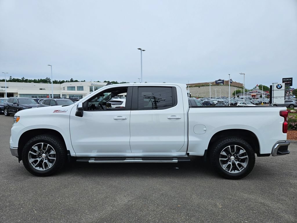 Used 2023 Summit White Chevrolet LT image 4