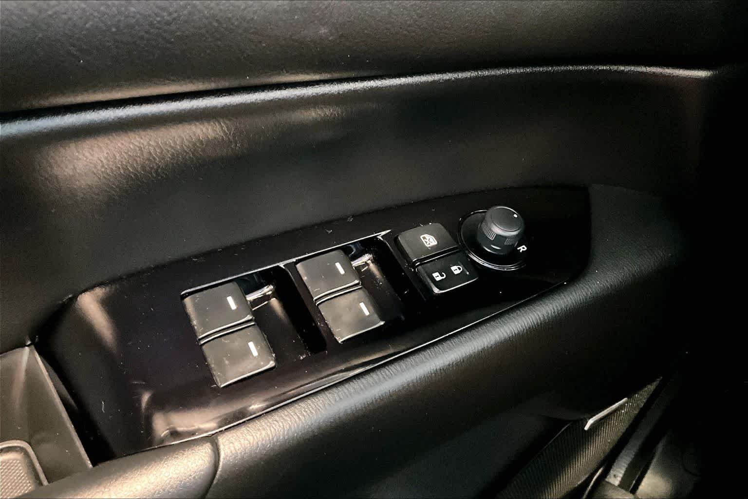 Used 2019 Machine Gray Metallic Mazda Touring image 37