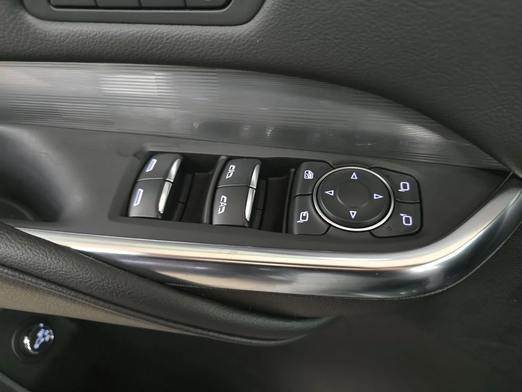 Used 2025 Black Cadillac Premium Luxury image 29