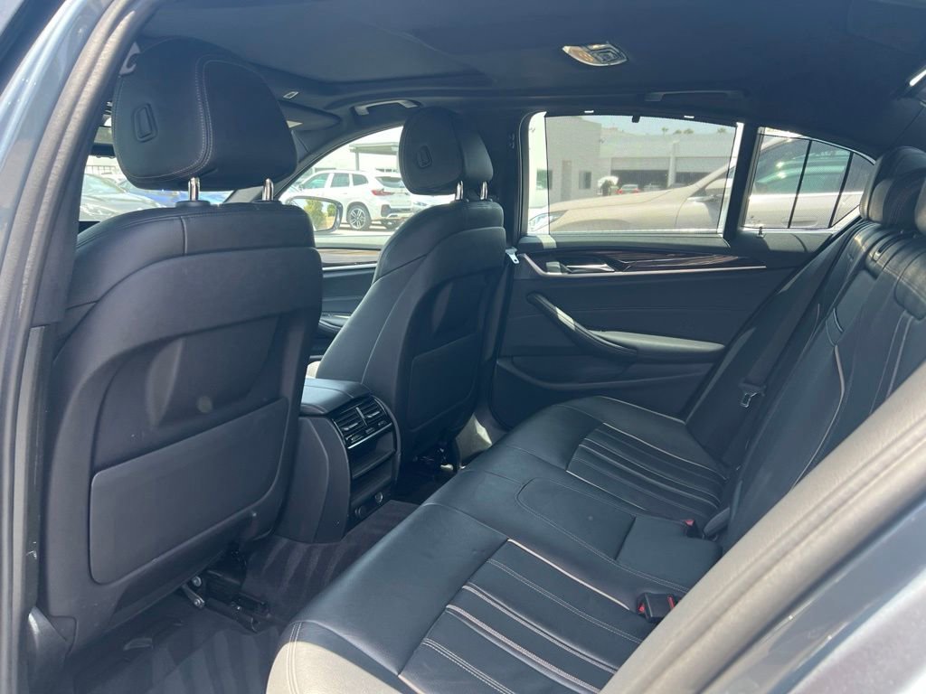 Used 2019 Bluestone Metallic BMW 540i image 10