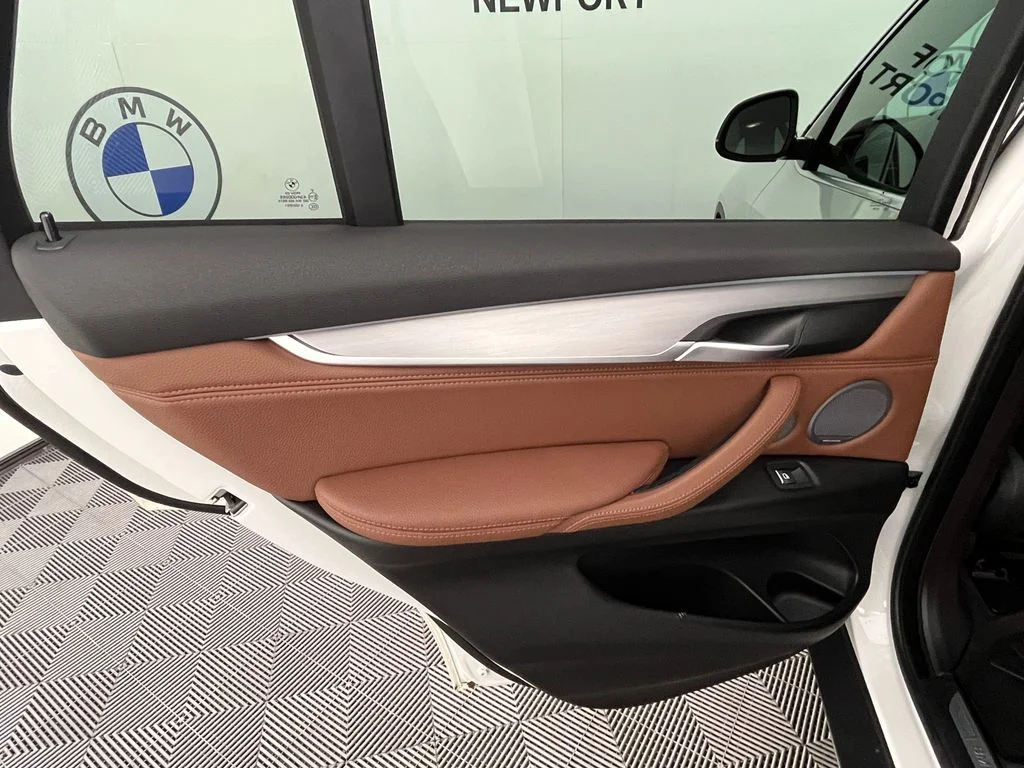 Used 2017 White BMW xDrive35i image 21