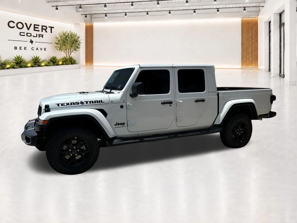 New 2026 Bright White Clear-Coat Exterior Paint Jeep Texas Trail image 6