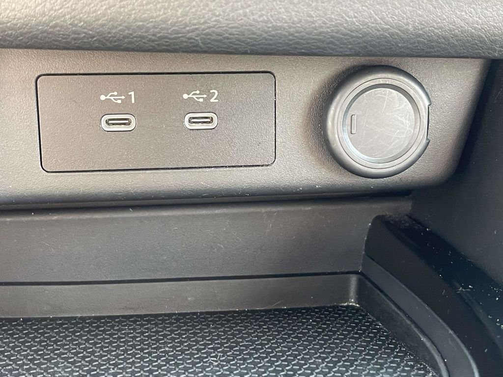2025 Nissan Rogue SV - Photo 30