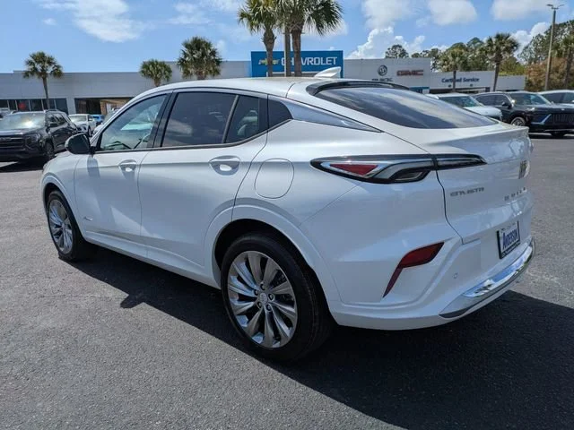 New 2026 White Frost Tricoat Buick Avenir image 7