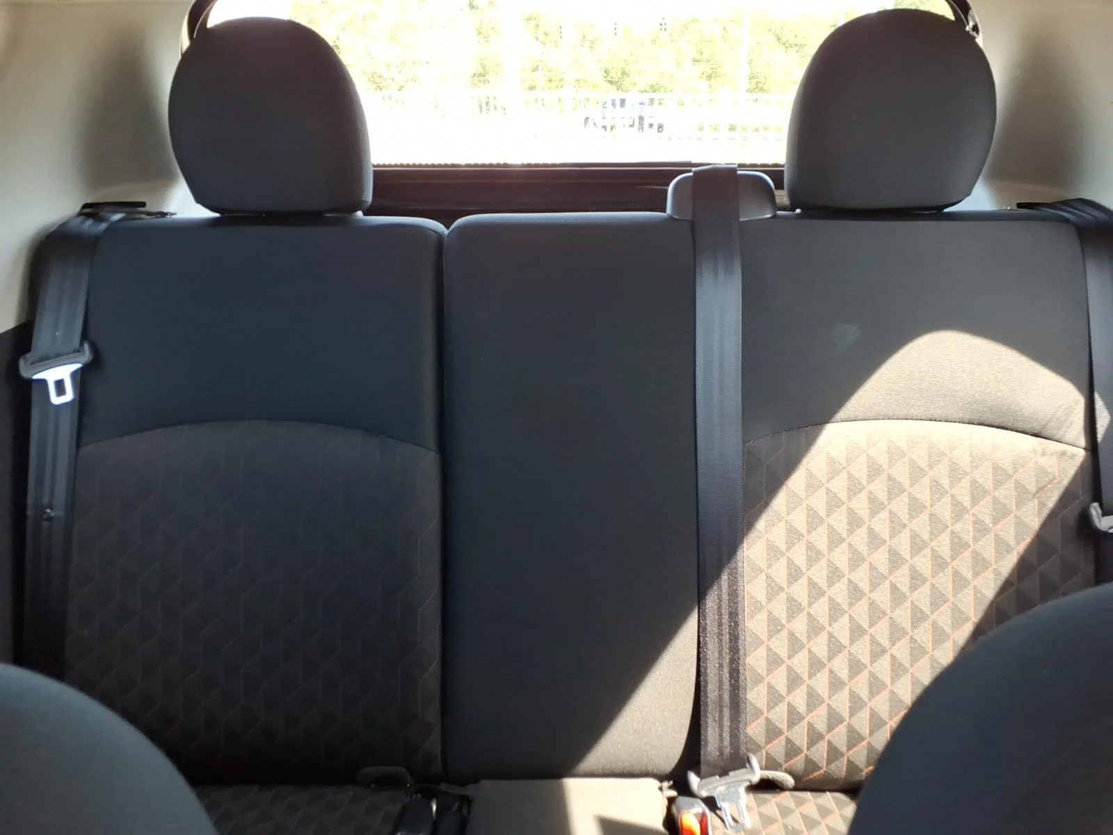 Used 2024  MITSUBISHI  image 19