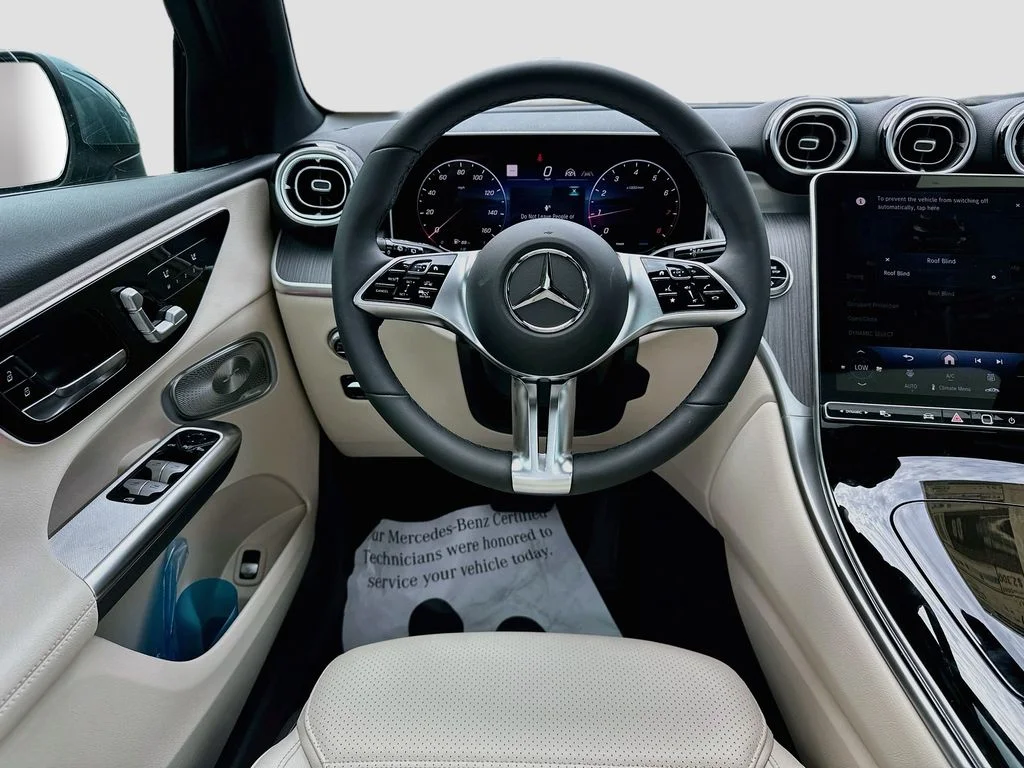 New 2026  Mercedes-Benz GLC 300 image 23