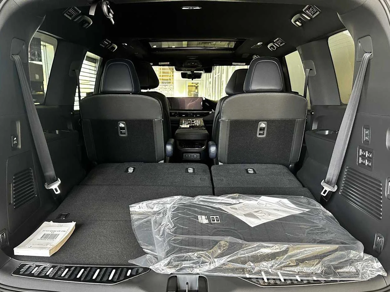 New 2027 MINERAL BLACK INFINITI Sport 4WD image 10