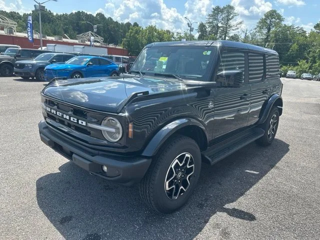 New 2026 Shadow Black Ford Outer Banks® image 6