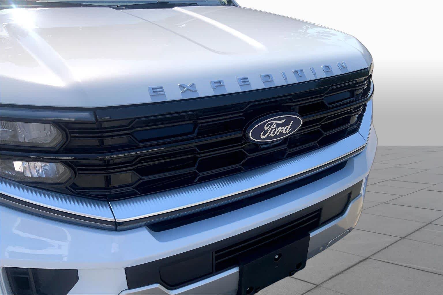 Certified Used 2025 Space Silver Ford Platinum image 32