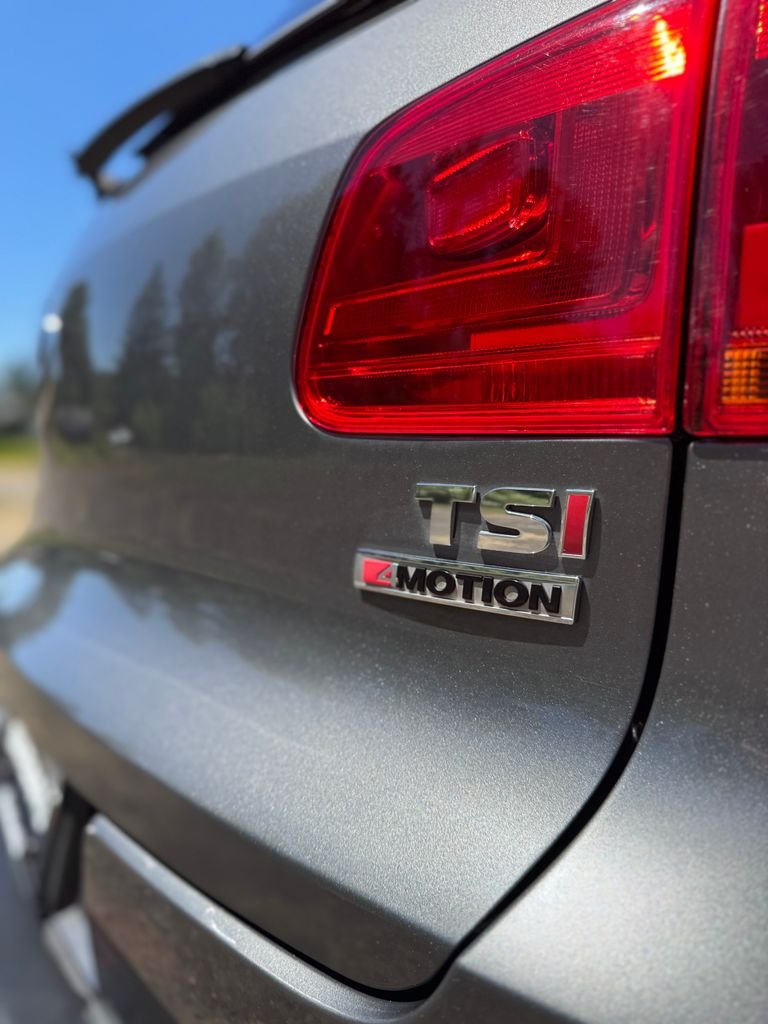 Used 2017 Pepper / Gray Volkswagen 2.0T S image 41