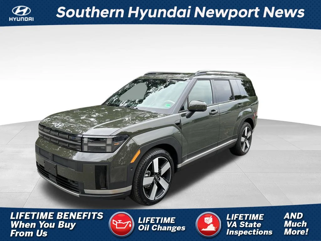 Used 2024 Green Hyundai Limited image 1