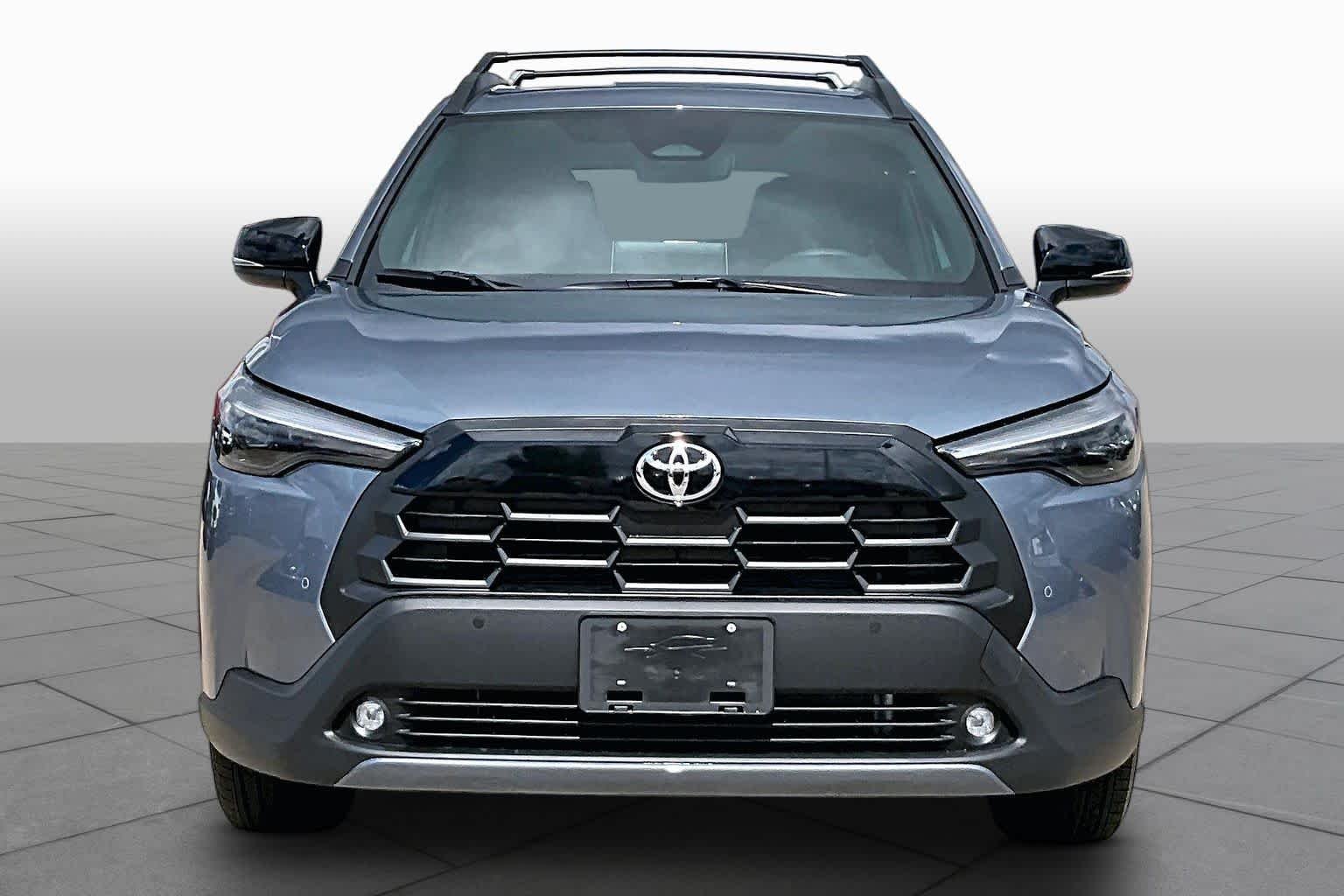 Used 2026 Celestite Toyota XLE image 4