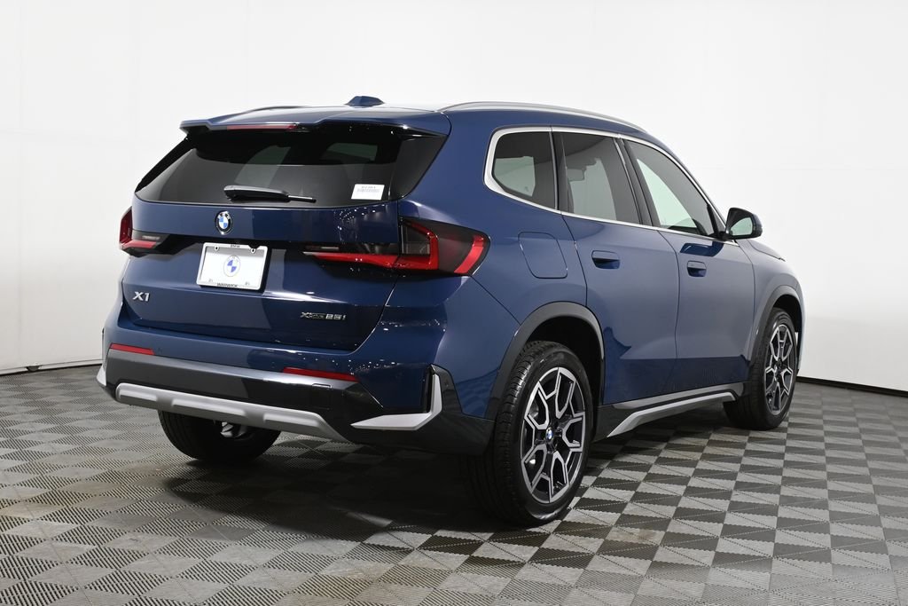 New 2027 Night Dusk Blue Metallic BMW xDrive28i image 7