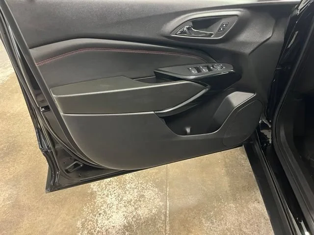 Used 2026 Mosaic Black Metallic Chevrolet 2RS image 26