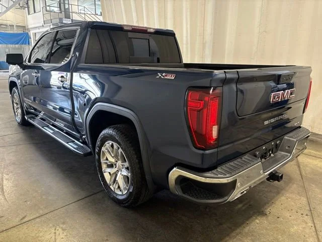 Used 2021 Pacific Blue Metallic GMC SLT image 6