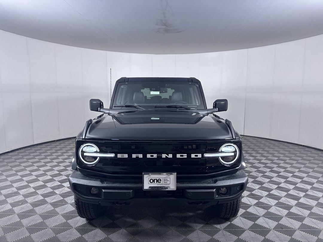 New 2026 Shadow Black Ford Outer Banks image 29