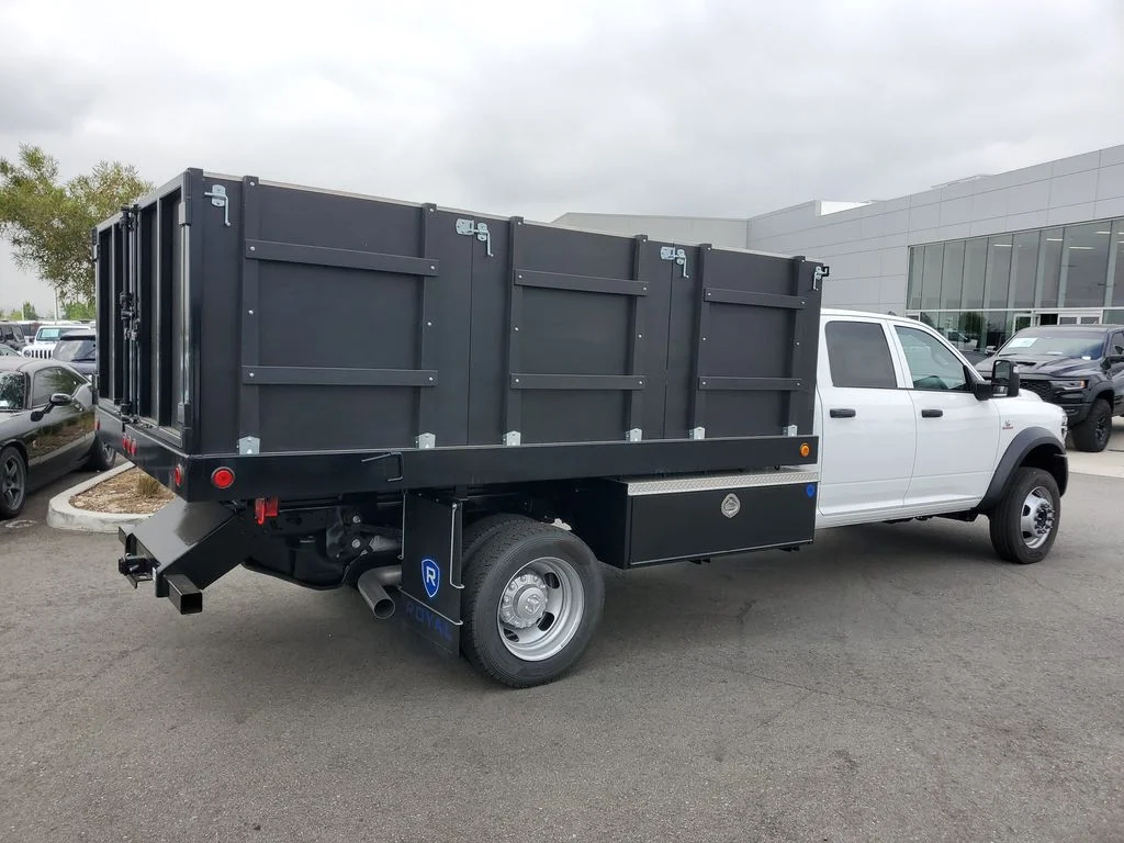 New 2025 Bright White Clear-Coat Exterior Paint RAM Tradesman image 9