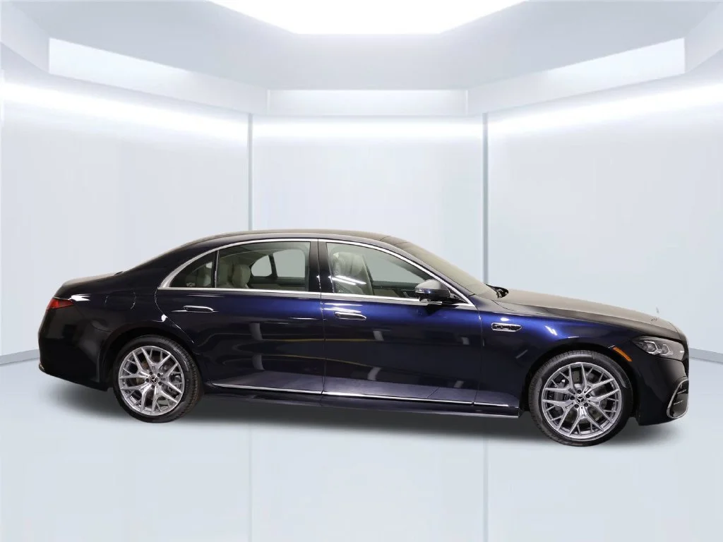New 2027 Nautical Blue Metallic Mercedes-Benz S 580 image 8