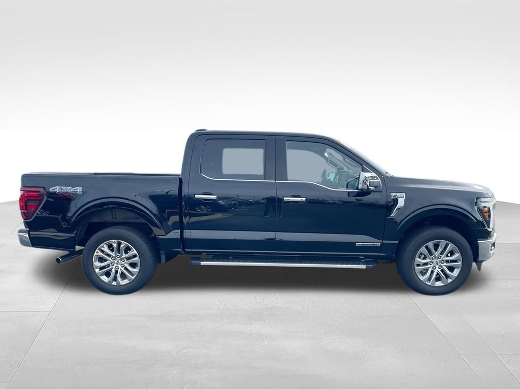 Used 2025 Black Ford Lariat image 9