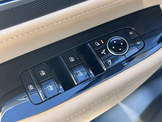 New 2027 BLACK OBSIDIAN INFINITI Luxe 4WD image 23