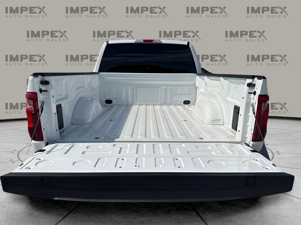 Used 2024 White Ford XL image 23