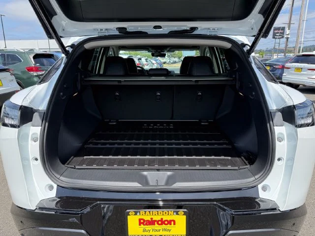 New 2026 Everest White Pearl Tricoat Nissan Platinum image 12