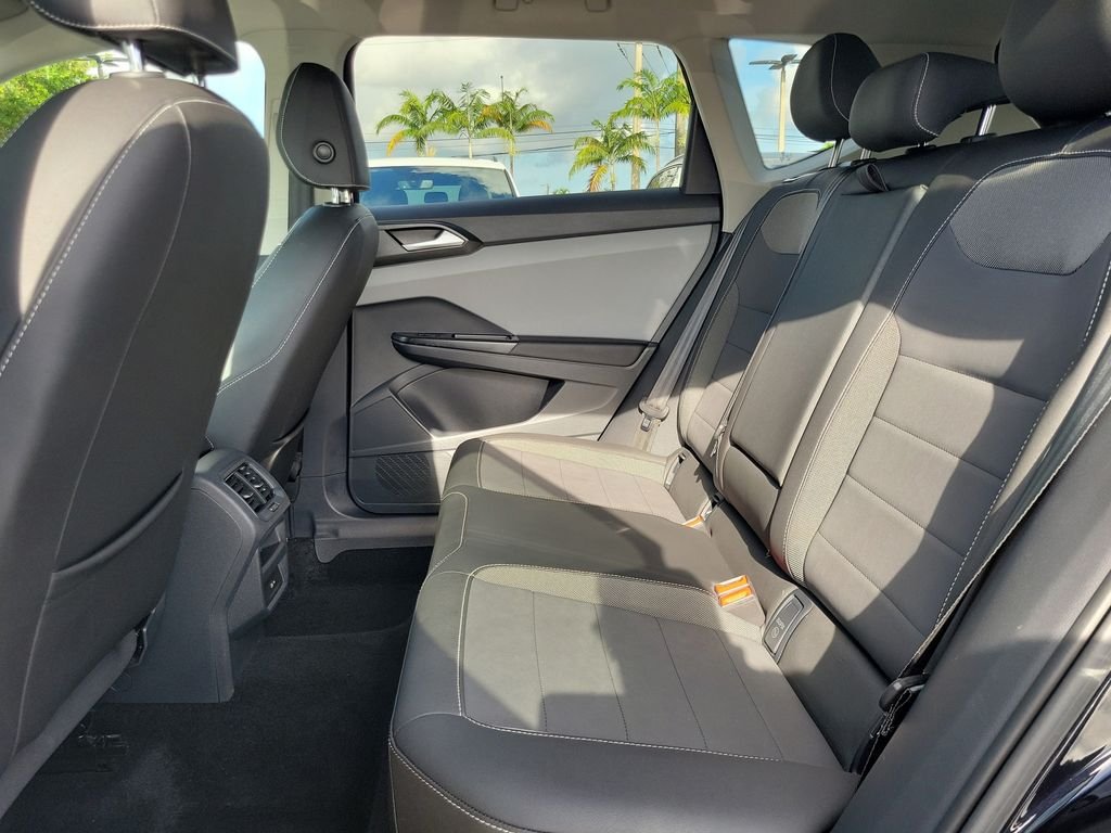 Certified Used 2023 Black Volkswagen 1.5T SE image 9