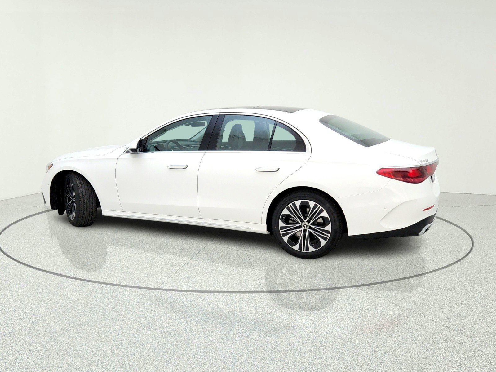 New 2026 Polar White Mercedes-Benz E 350 RWD Sedan image 34
