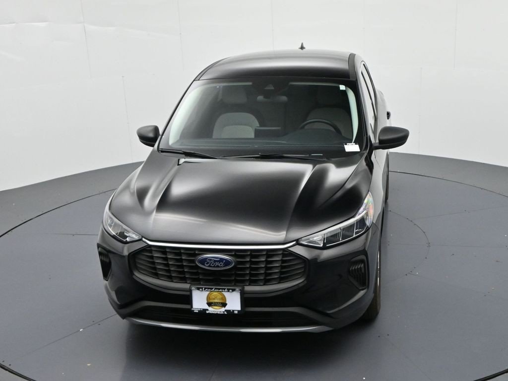 Used 2024 Black Metallic Ford Active FWD image 17