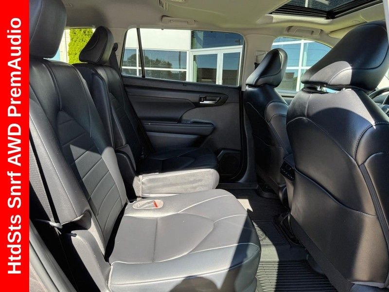 Used 2023 Magnetic Gray Metallic Toyota XLE image 13